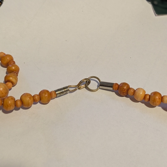 Vintage Graduated Wooden Bead Necklace - Picture 4 of 5